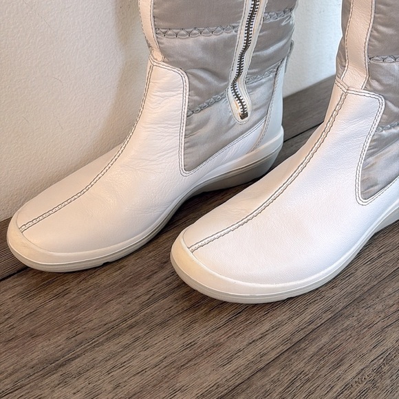 [Timberland] White Gray Leather Side Zip Knee High Winter Snow Boots Women’s 7.5 - Picture 7 of 14